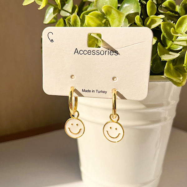 گوشواره اسمایل